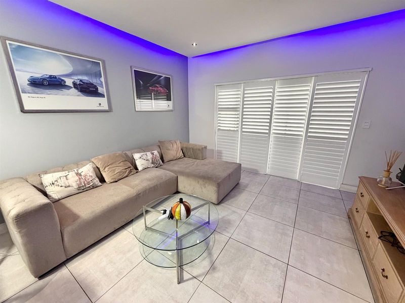 2Bed, 2 Bath Fully Furnished Apartment To Rent in The Polofields, Waterfall, Midrand - Photo 4