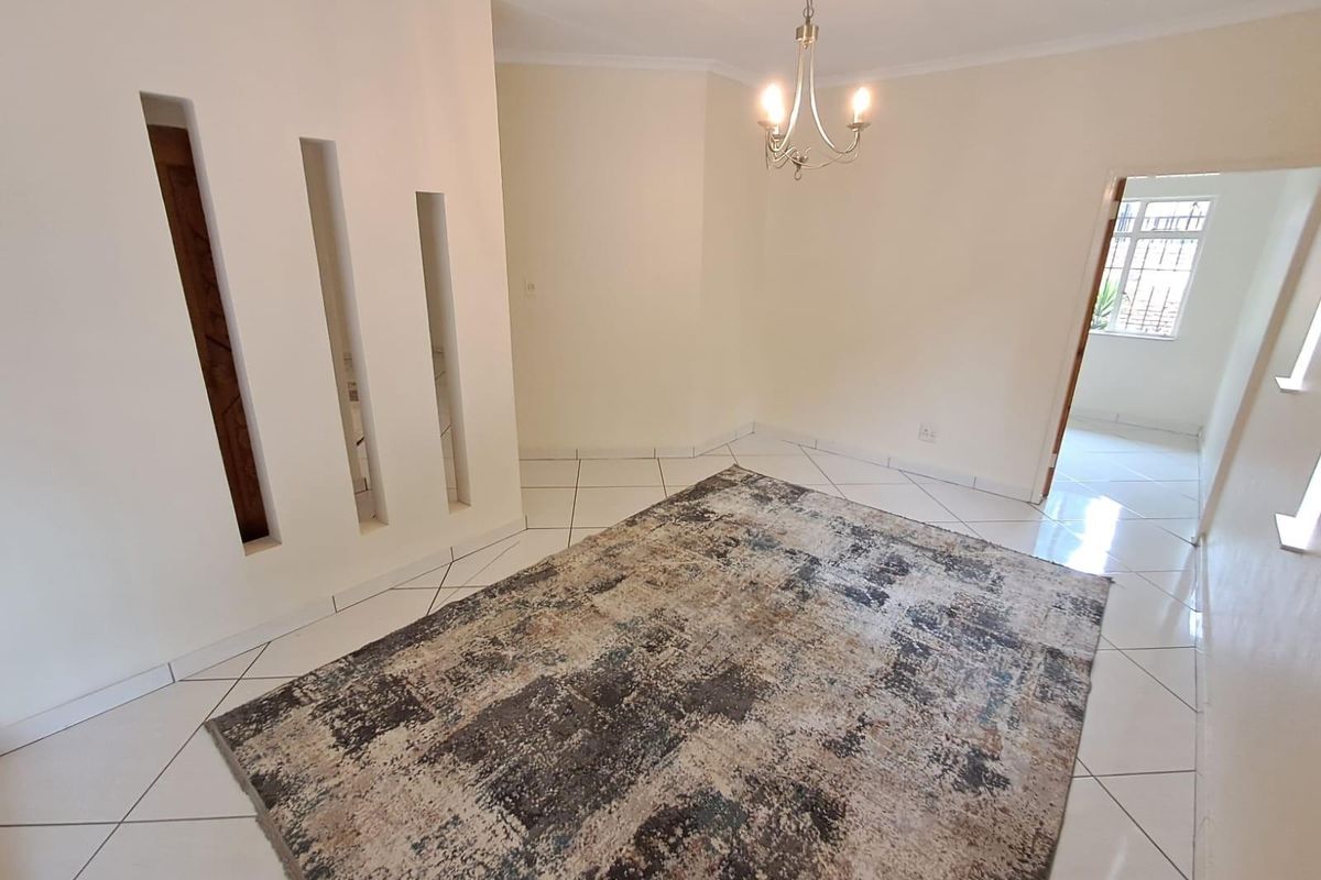 3 Bedroom House For Sale in Wierda Park, Centurion - Photo 4