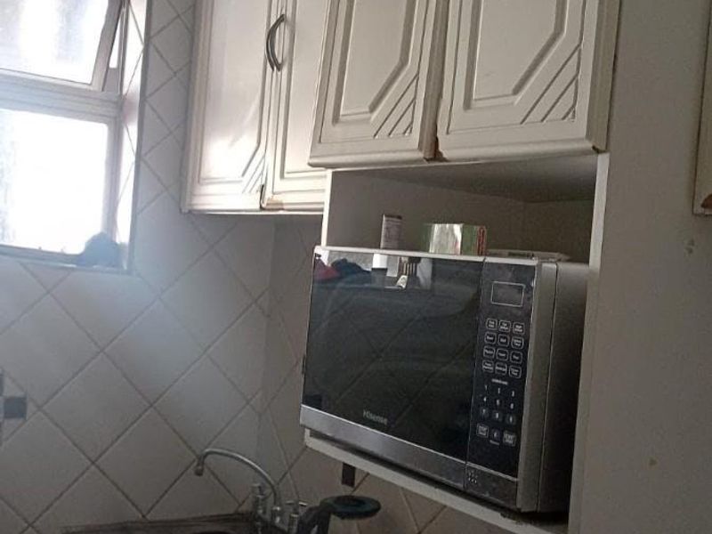 Apartment For Sale in North Beach, Durban, KwaZulu Natal - Photo 9