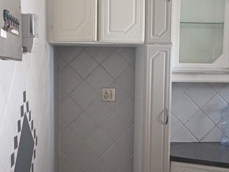 Apartment For Sale in North Beach, Durban, KwaZulu Natal - Photo 4