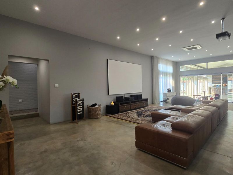 Architectural Elegance | A Bespoke Residence Designed for Modern Luxury - Photo 7