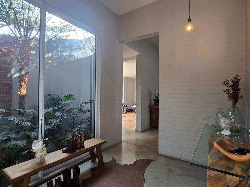 Architectural Elegance | A Bespoke Residence Designed for Modern Luxury - Photo 6