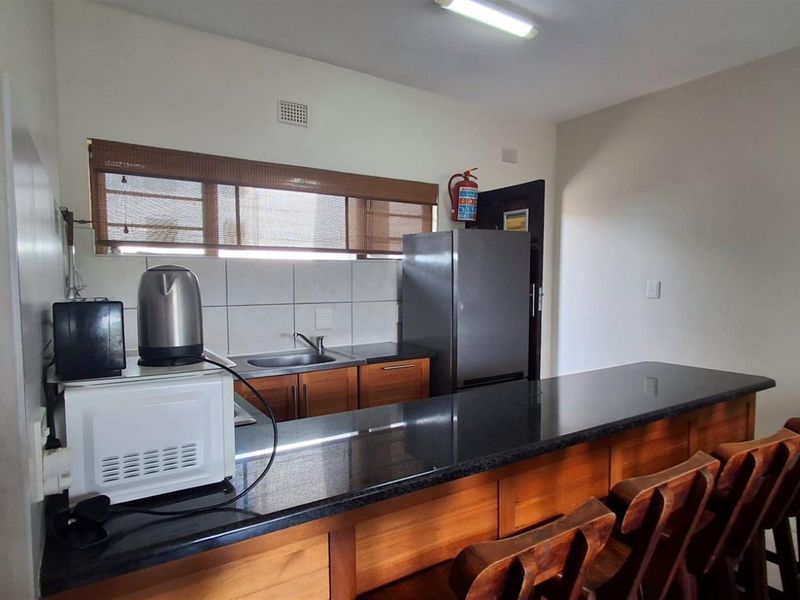 Charming Apartment For Sale In Manaba, Margate, Kwazulu - Natal - Photo 4