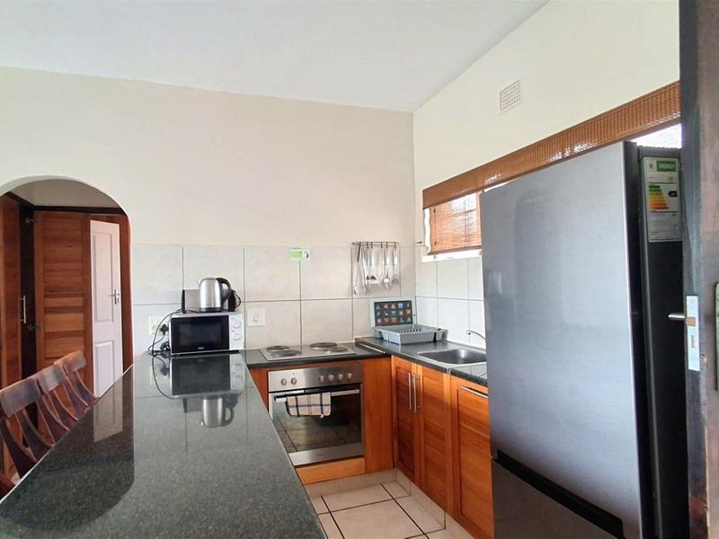 Charming Apartment For Sale In Manaba, Margate, Kwazulu - Natal - Photo 3