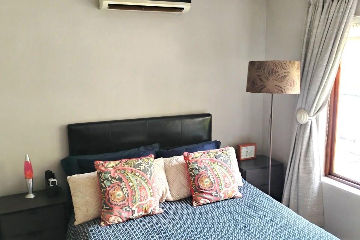 Charming very low maintenance  Three Bedroom House for sale in Eldo - Photo 4