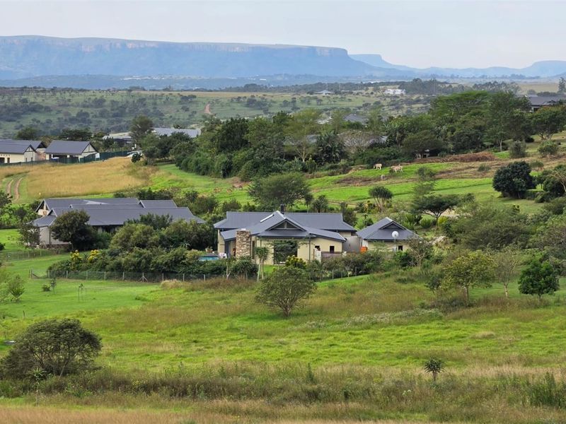 Prime 2499m2 Vacant Land in Intaba Ridge Eco Estate with Beautiful Scenic Outlook - Photo 2