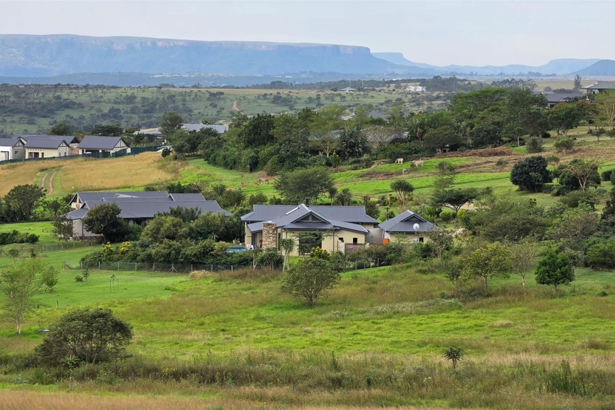 Prime 2499m2 Vacant Land in Intaba Ridge Eco Estate with Beautiful Scenic Outlook - Photo 2