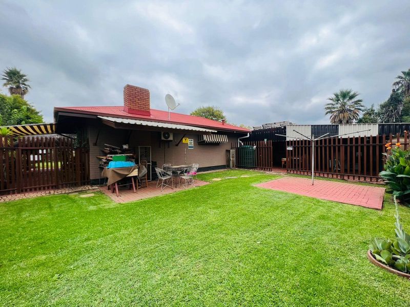 House For Sale in Vanderbijlpark CE 2, Vanderbijlpark CE, Vanderbijlpark - Photo 5