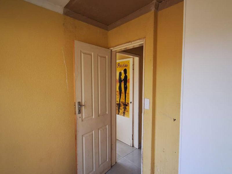 House For Sale in Ennerdale, Johannesburg - Photo 9