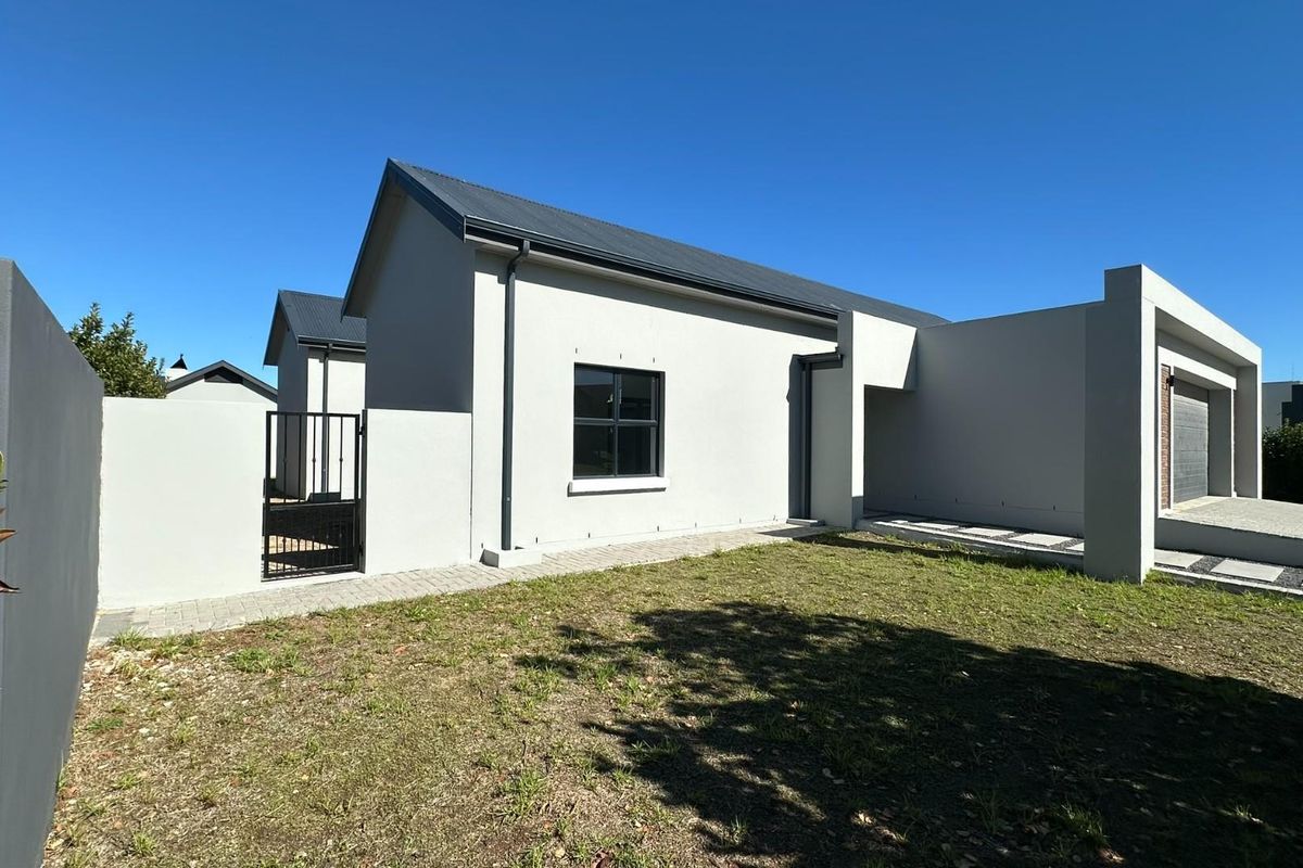 House For Sale in Paarl South, Paarl - Photo 4