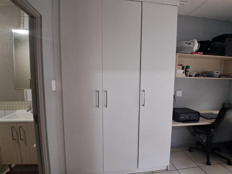 1 Bedroom Apartment For Sale in Mooivallei Park - Photo 7