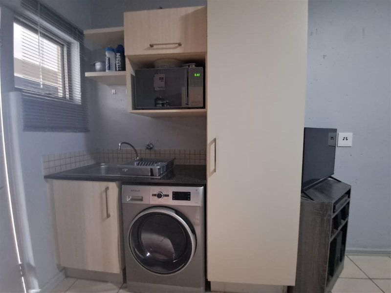 1 Bedroom Apartment For Sale in Mooivallei Park - Photo 4