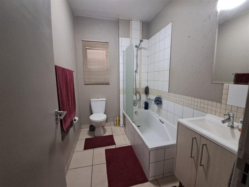 1 Bedroom Apartment For Sale in Mooivallei Park - Photo 10