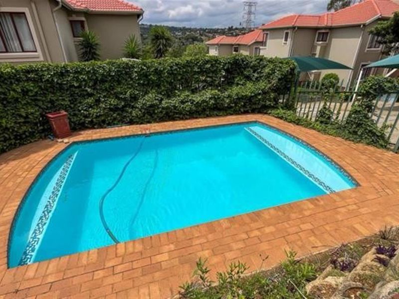 Townhouse For Sale in Winchester Hills Ext 1, Johannesburg - Photo 6