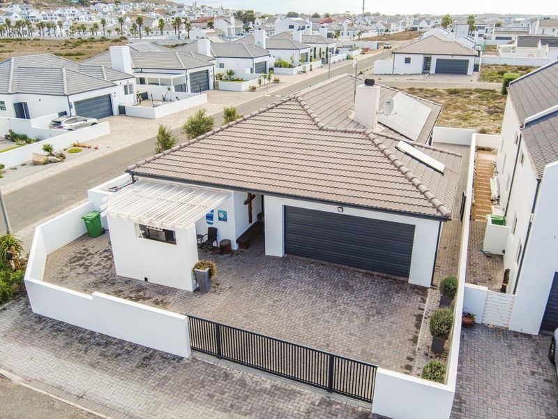 Wake Up to Ocean Views in this Immaculate Home with own Beach Access - Photo 10