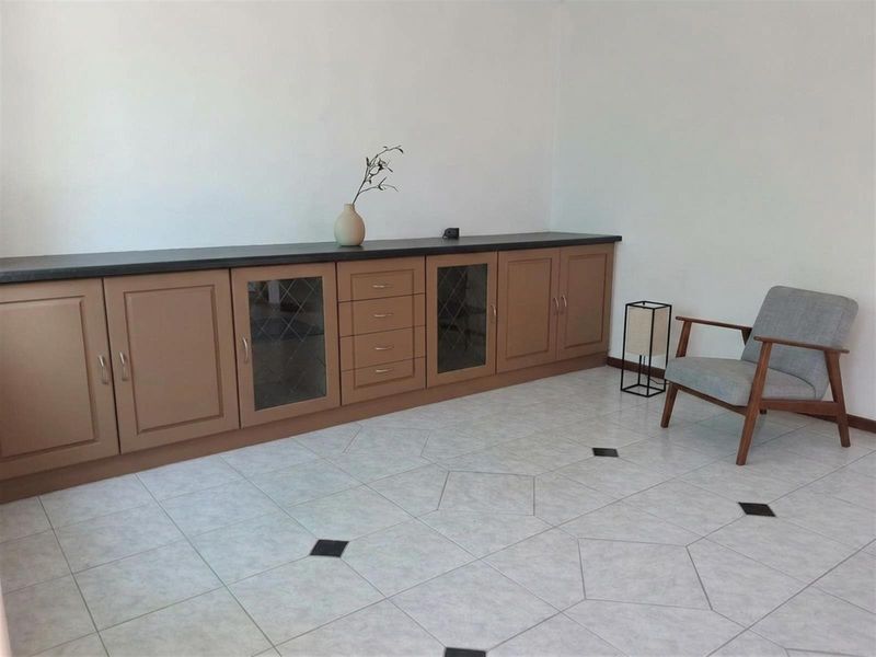 3 Bedroom House in Fountain Village, Blue Downs - Photo 6