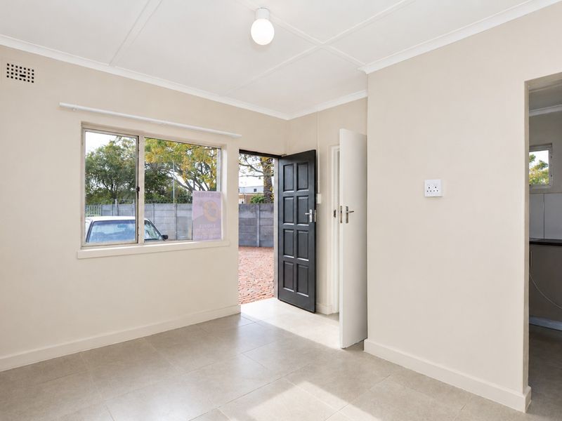 Move-In Ready Home with Expansion Potential in Popular Ruyterwacht - Photo 8