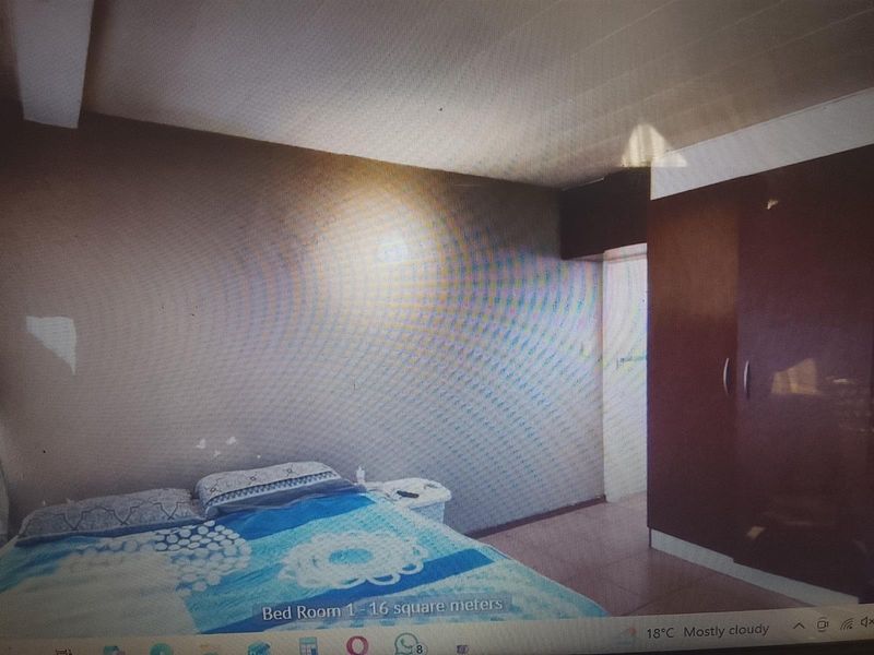 One Bedroom Apartment For Sale - Photo 8