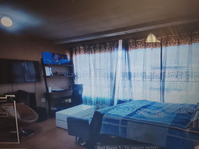 One Bedroom Apartment For Sale - Photo 7