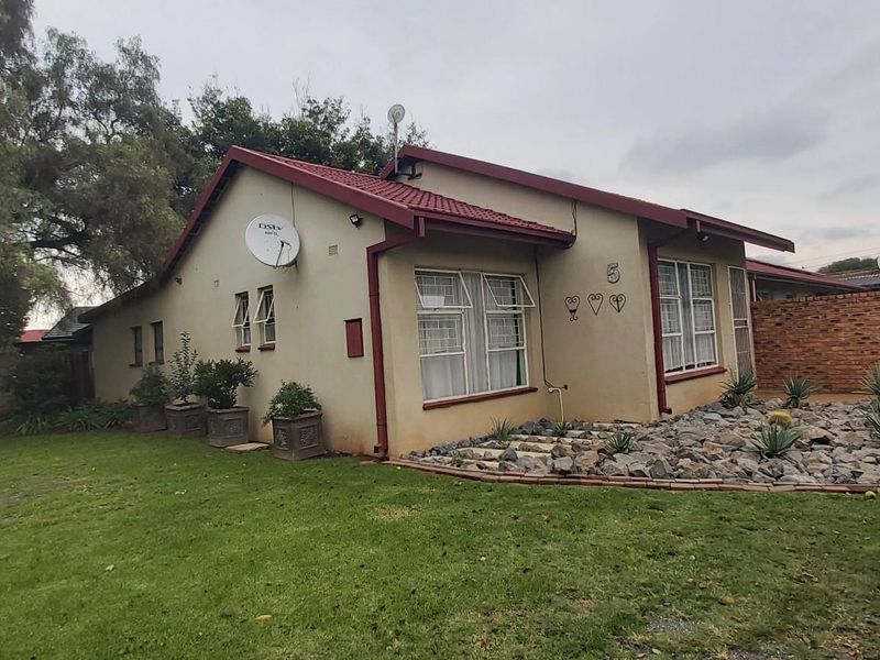 House For Sale in Kookrus, Meyerton - Photo 7