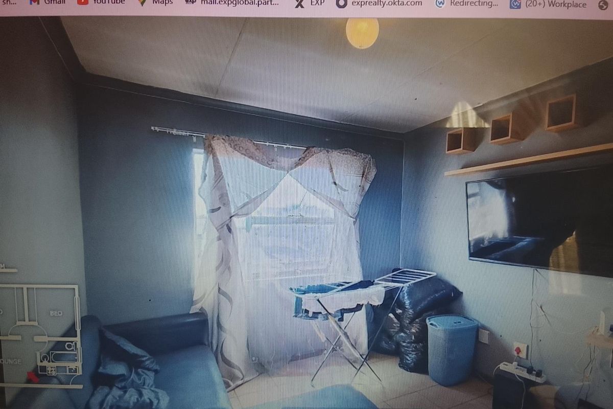 2 Bedroom Flat For Sale - Photo 3