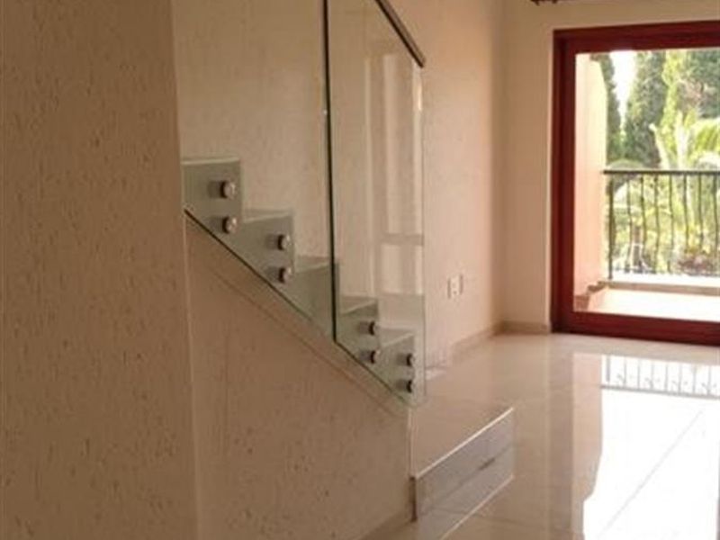 2Bed Duplex Apartment To Rent in Morningside, Sandton - Photo 5
