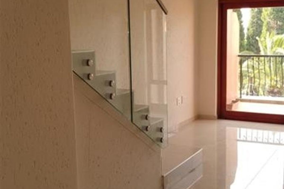 2Bed Duplex Apartment To Rent in Morningside, Sandton - Photo 5