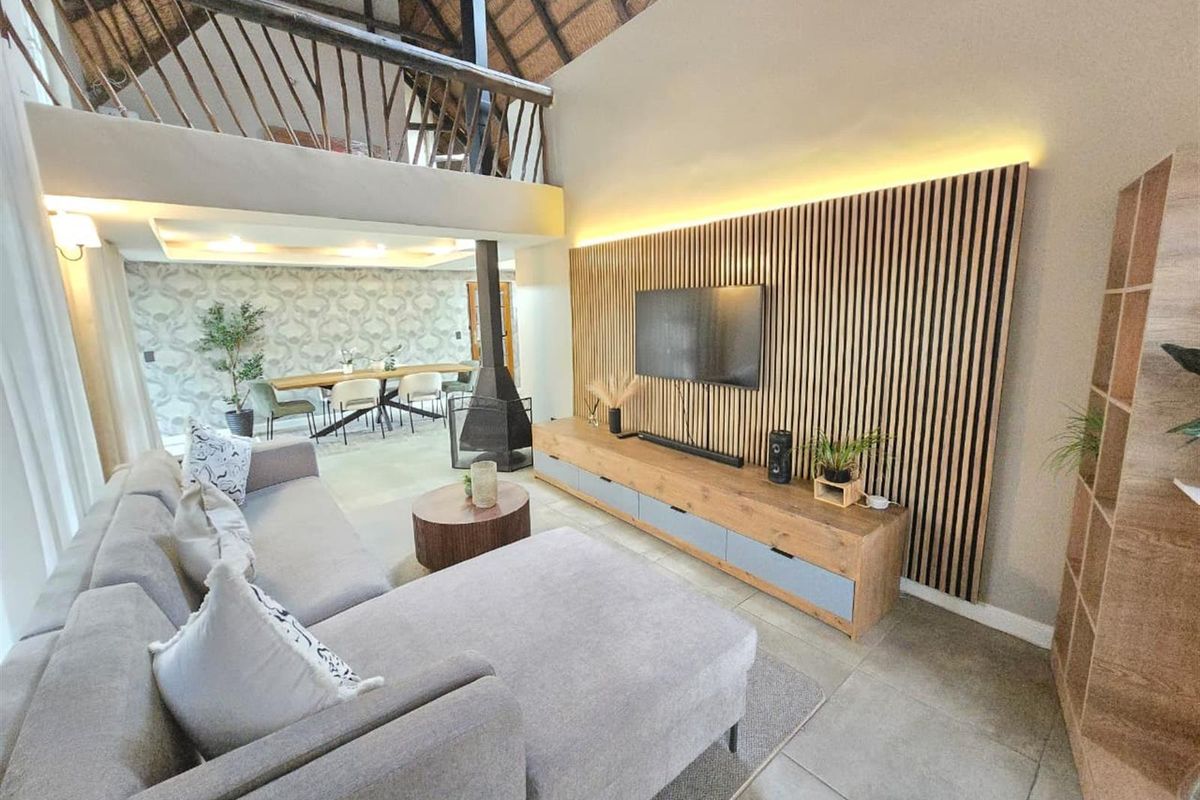Beautiful Fully Furnished 4 Bedroom Home Available for Rent in Edenburg Sandton - Photo 5