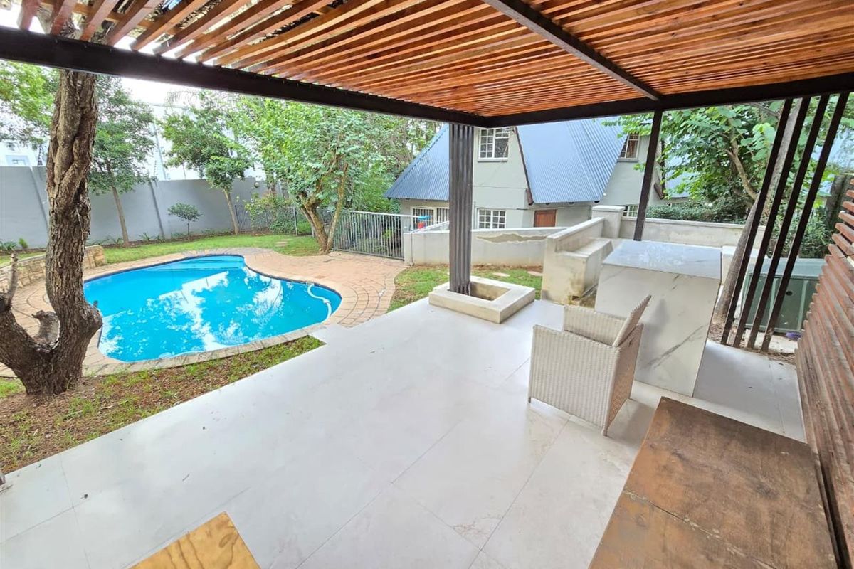 Beautiful Fully Furnished 4 Bedroom Home Available for Rent in Edenburg Sandton - Photo 2