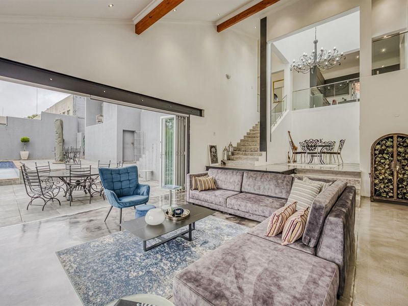 Modern Hillside Luxury with Panoramic Views - Photo 6