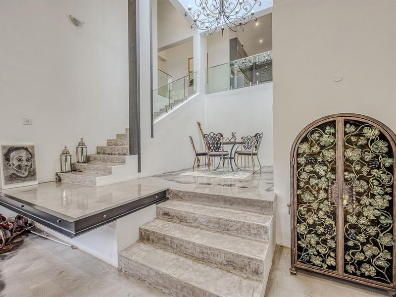 Modern Hillside Luxury with Panoramic Views - Photo 10