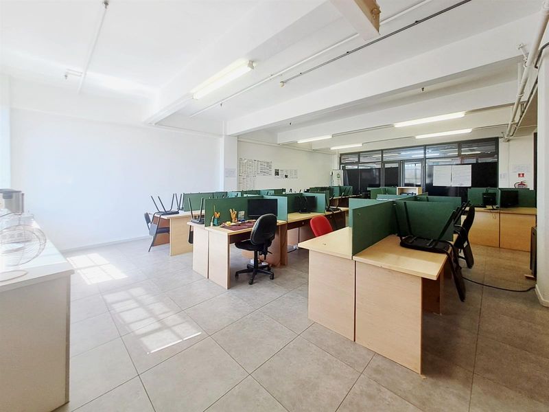 140m2 Second-Floor Office Space at Woodstock Exchange - Photo 7