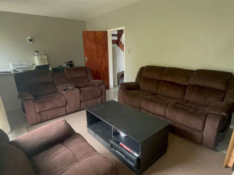 2-Bedroom Townhouse For Sale in Sasolburg Central, Sasolburg - Photo 7