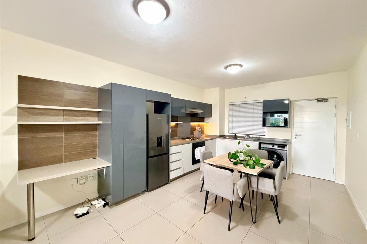 Fully Furnished Apartment To Rent in Morningside, Sandton - Photo 3