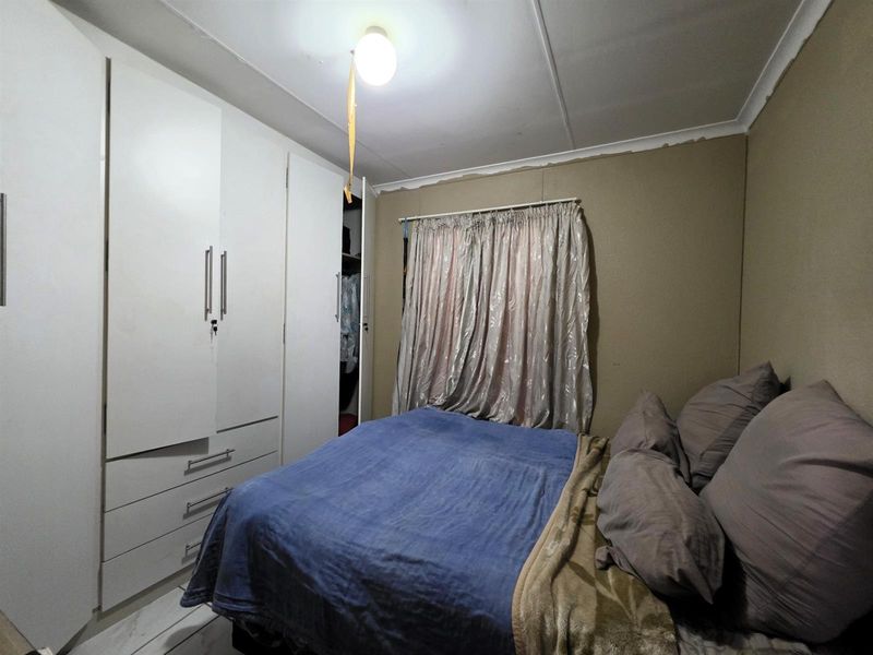 Affordable Family Home in Gem Valley, Mamelodi East - Move-In Ready - Photo 9