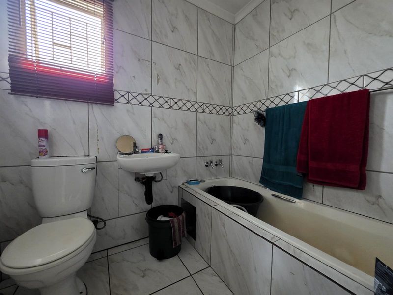 Affordable Family Home in Gem Valley, Mamelodi East - Move-In Ready - Photo 10