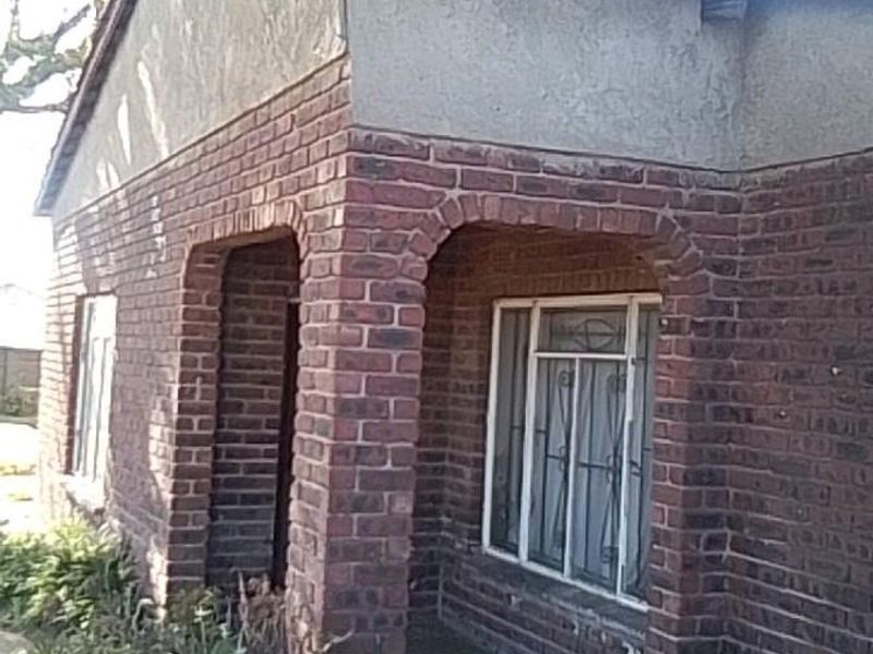 Madadeni E, Newcastle, KwaZulu Natal - Photo 2