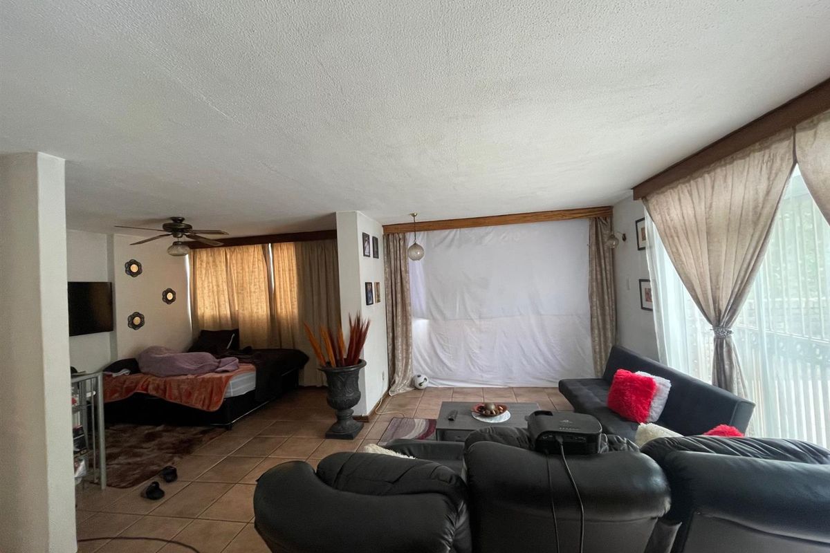 Investment Property For Sale in Arcadia, Pretoria - Photo 5