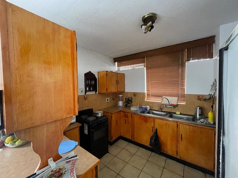 Investment Property For Sale in Arcadia, Pretoria - Photo 3