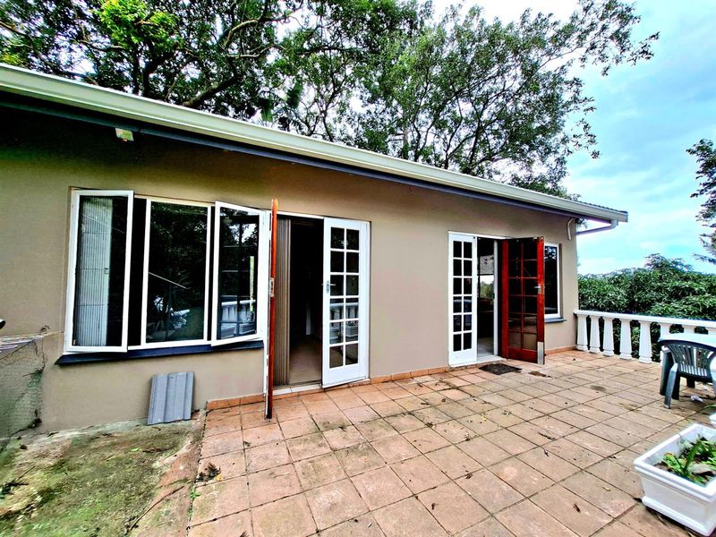 Back on the market - 2 Bedroom cottage To Rent in Westville, Durban, KwaZulu Natal - Photo 1