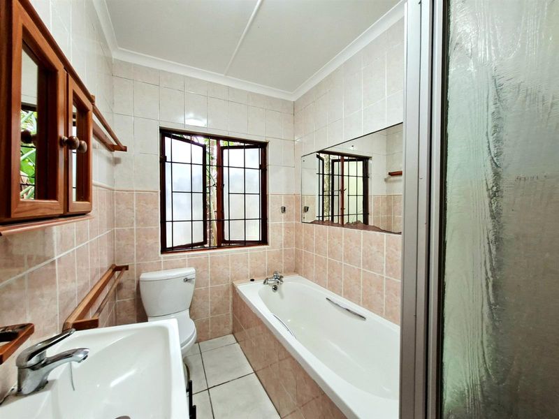 Back on the market - 2 Bedroom cottage To Rent in Westville, Durban, KwaZulu Natal - Photo 6