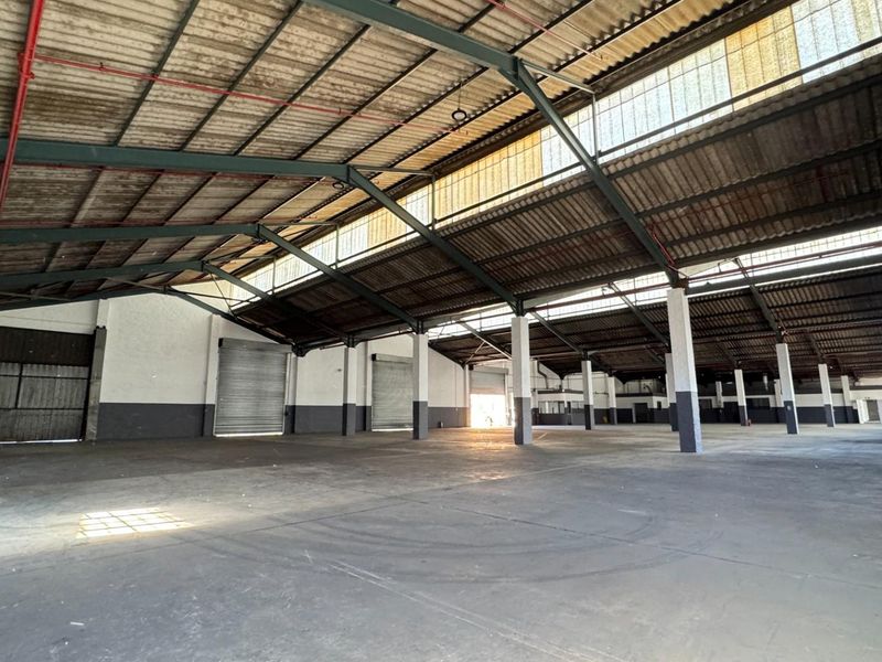 2,500m2 Warehouse To Let in Montague Gardens | Large Yard - Manufacturing Ready - Photo 8