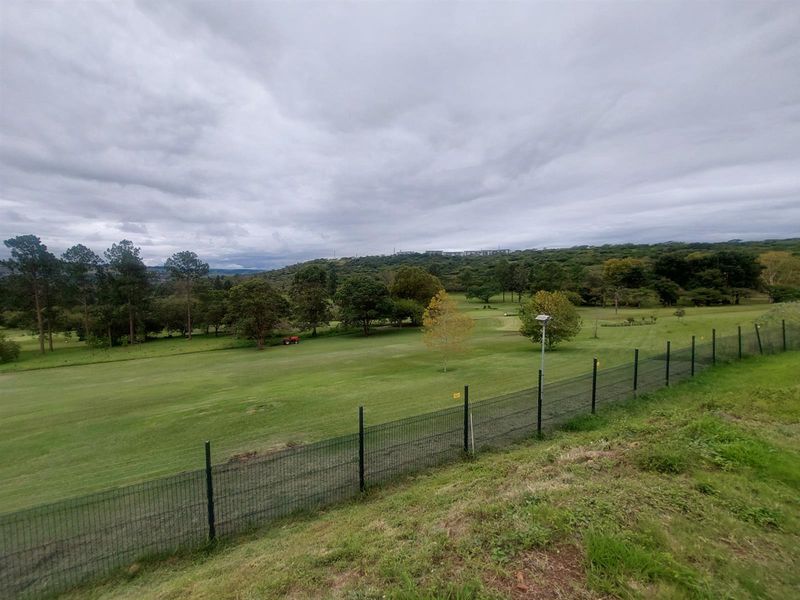 4 bed 3 bath House To Rent in Hayfields on Golf estate! - Photo 5