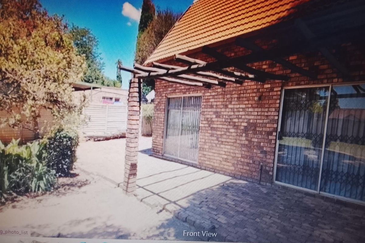 House For Sale in Birch Acres, Kempton Park - Photo 5