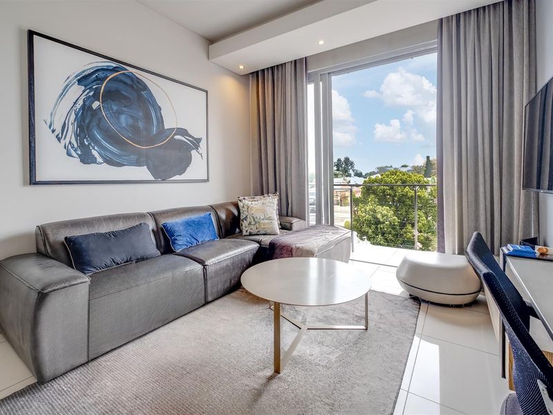 Stunning Apartment For Sale in Sandown, Sandton - Photo 2