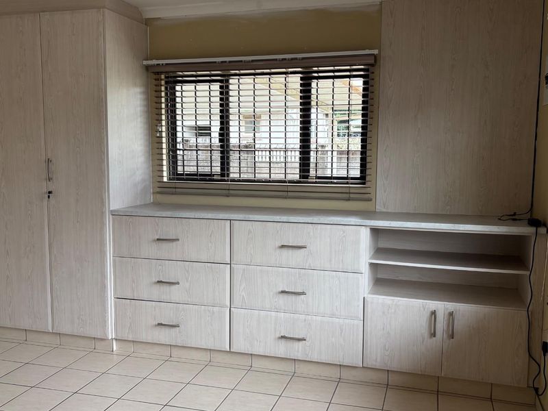 Modern 1-Bedroom Apartment in Farningham Ridge - Secure, Convenient Living - Photo 2