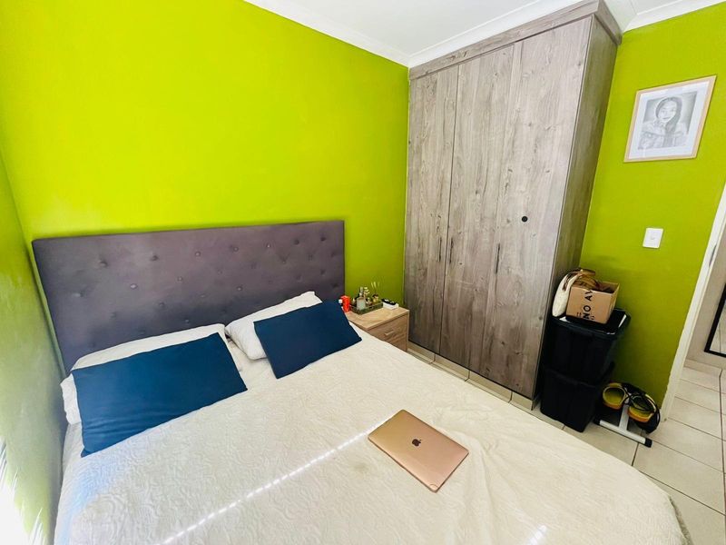 2 Bedroom house For Sale in Mahube Manor, Pretoria - Photo 8