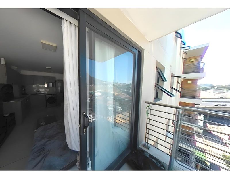 2-Bedroom Apartment at Chapel Towers | Contemporary City Living in Cape Town - Photo 9