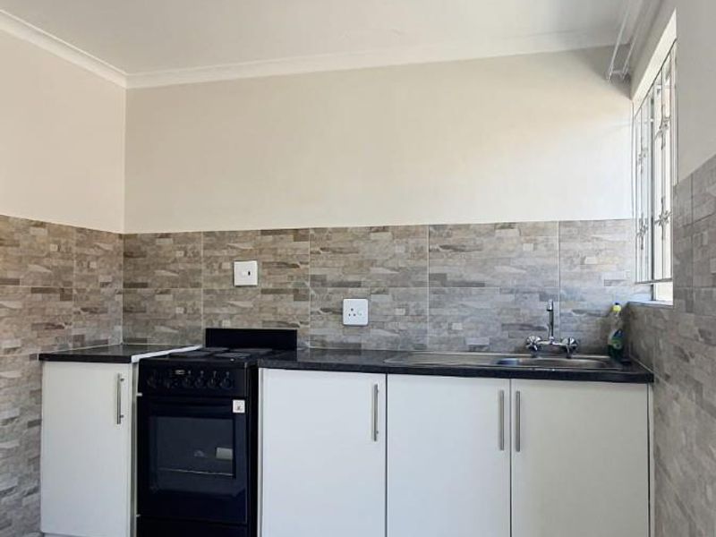 3 Bedroom House for Sale in Mamelodi Buffer Zone, Mamelodi, Pretoria - Photo 5