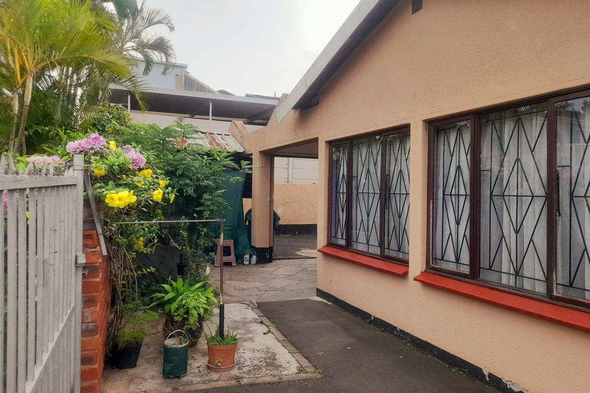 House For Sale in Brookdale, Phoenix, KwaZulu Natal - Photo 4